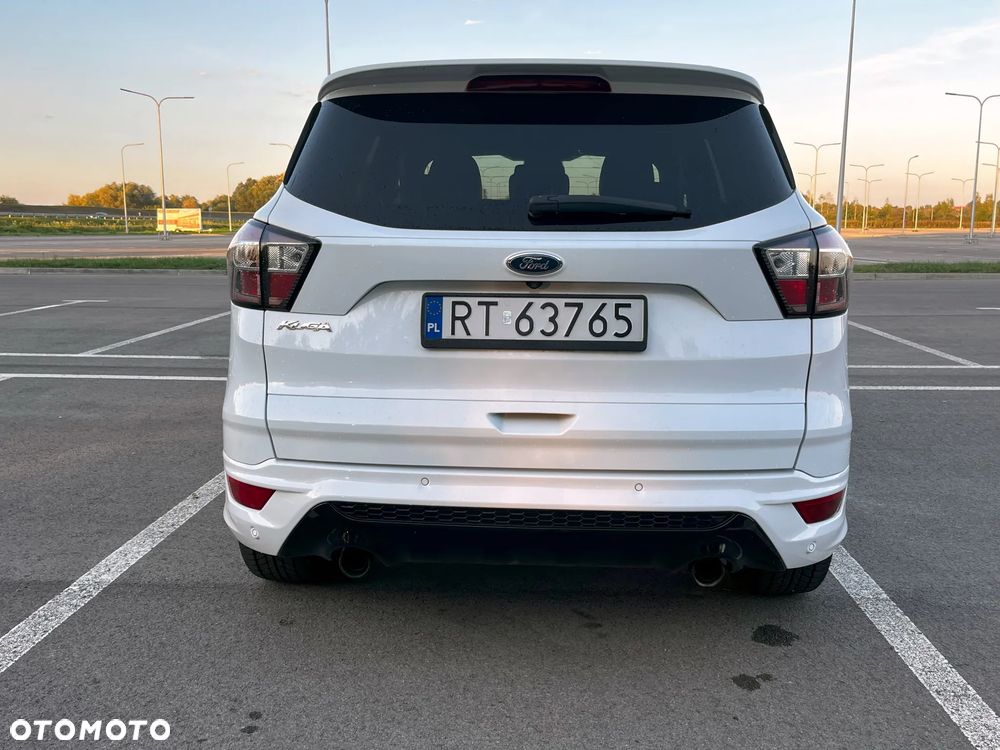 Ford Kuga 2.0 TDCi AWD ST-Line - 11
