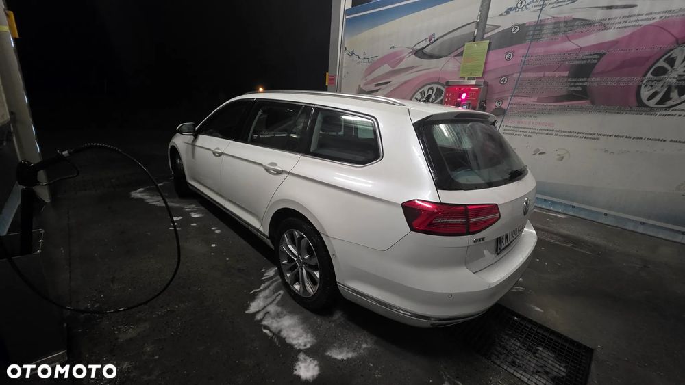 Volkswagen Passat - 5