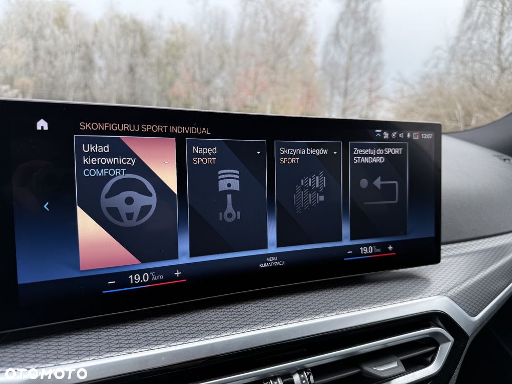 BMW Seria 3 320d xDrive M Sport Sport - 28