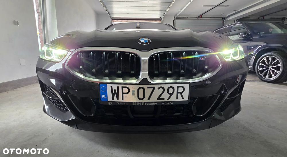 BMW Seria 8 - 22
