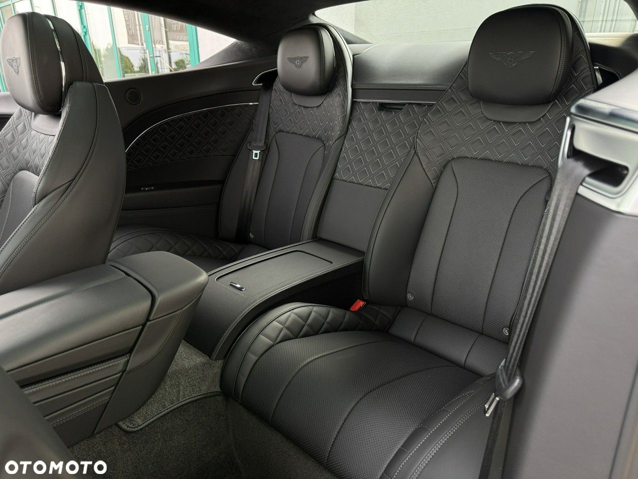 Bentley Continental GT - 25