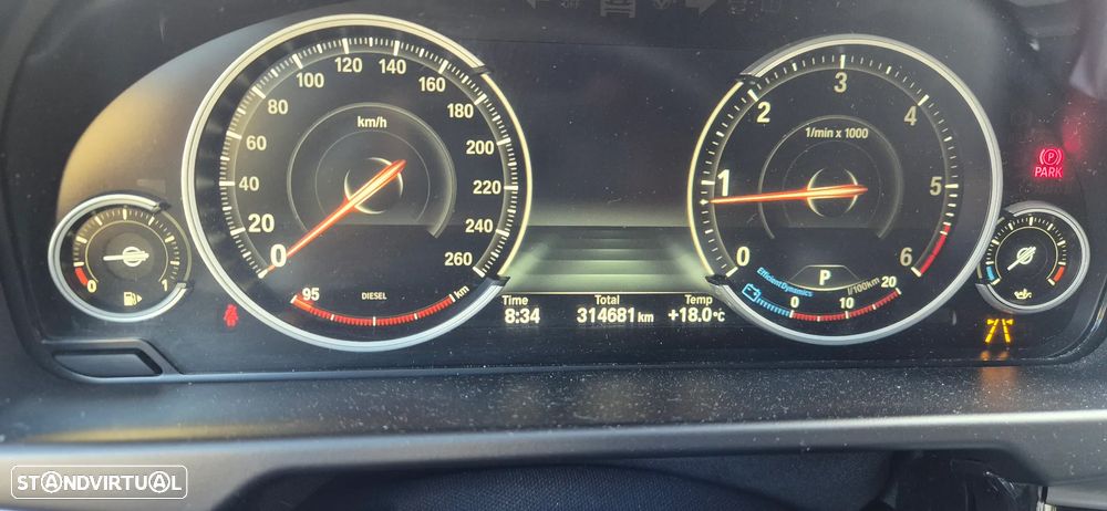 BMW X5 25 d sDrive Comfort 7L - 13