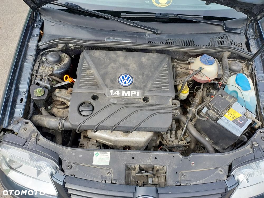 Volkswagen Polo 1.4 Basis - 5