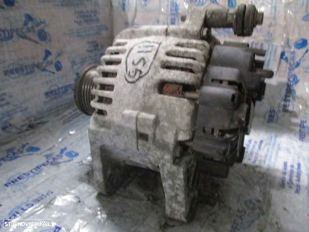 Alternador 8200667608A  TG11C064  2543562B NISSAN NOTE 2009 1.5DCI NISSAN MICRA 3 K12E 2010 1.5DCI 85CV  5P PRETO VALEO RENAULT CLIO 2 2010 1.5Dci 65CV 3P BRANCO VALEO - 4