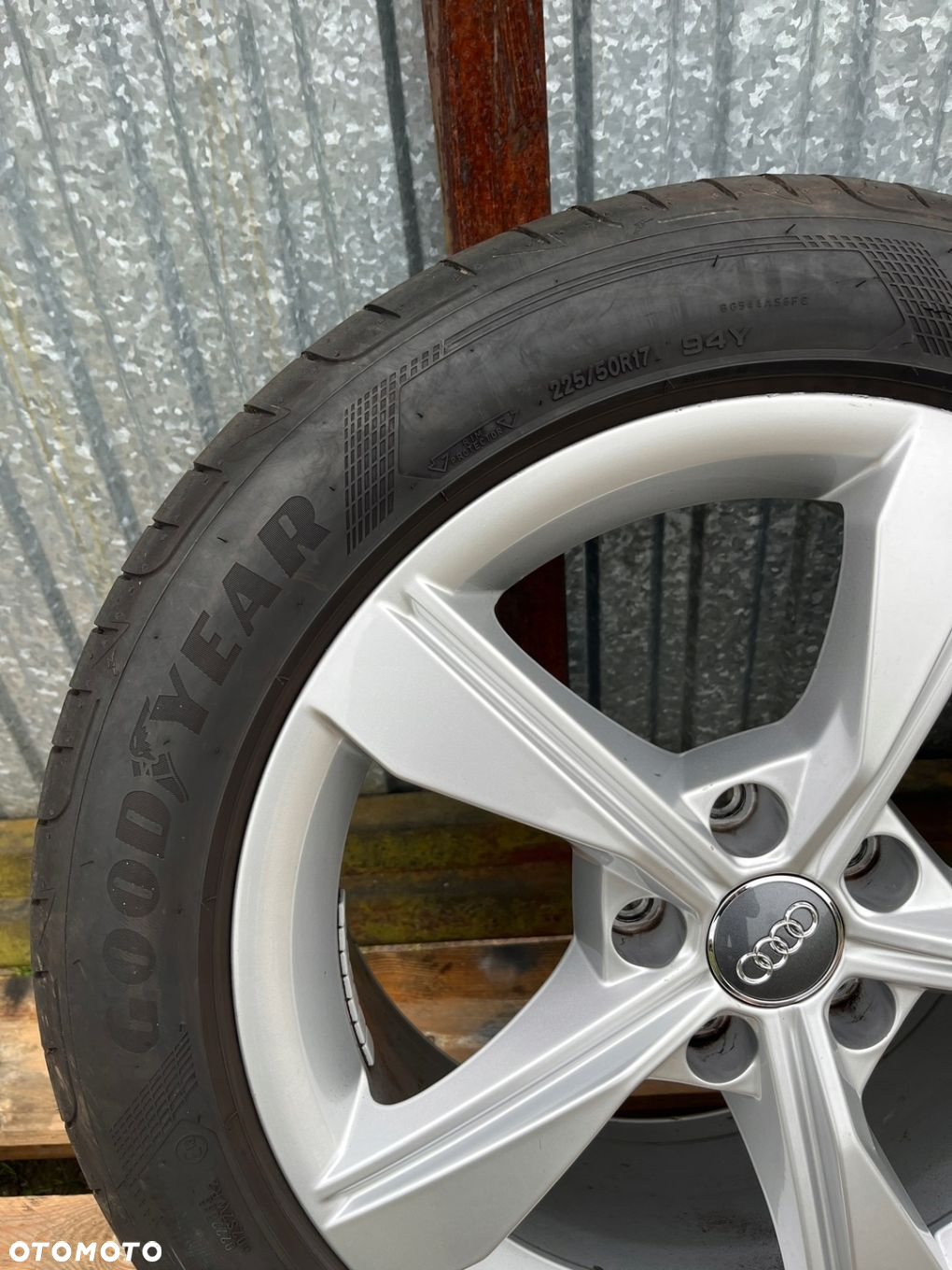 Alufelgi, Felgi Audi B9 A4, 8W0601025, 20r - 9