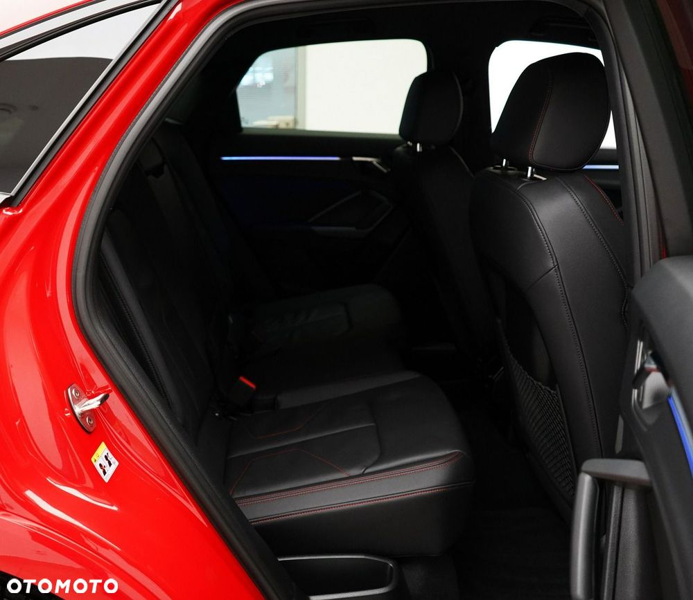 Audi Q3 Sportback - 22