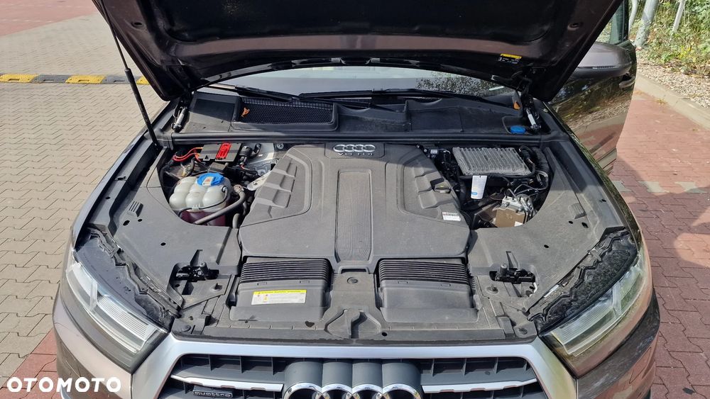 Audi Q7 3.0 TDI Quattro Tiptronic - 21