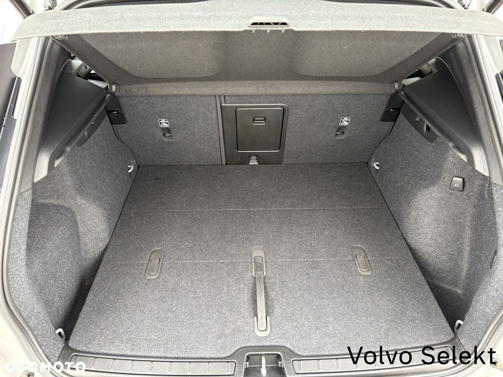 Volvo XC 40 - 20