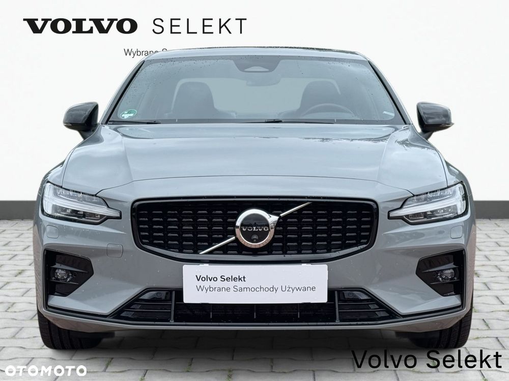 Volvo S60 B5 B AWD Ultimate Dark - 3