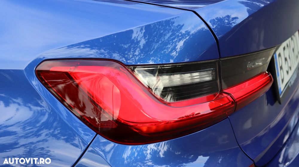 BMW Seria 3 330i Aut. M Sport - 15