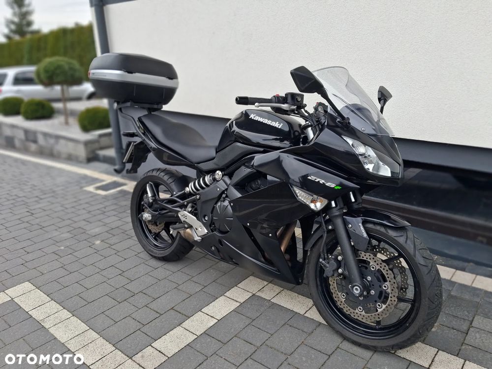 Kawasaki ER - 1