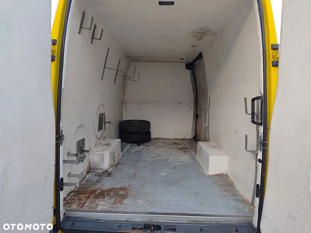 Iveco Daily 35S18V - 14