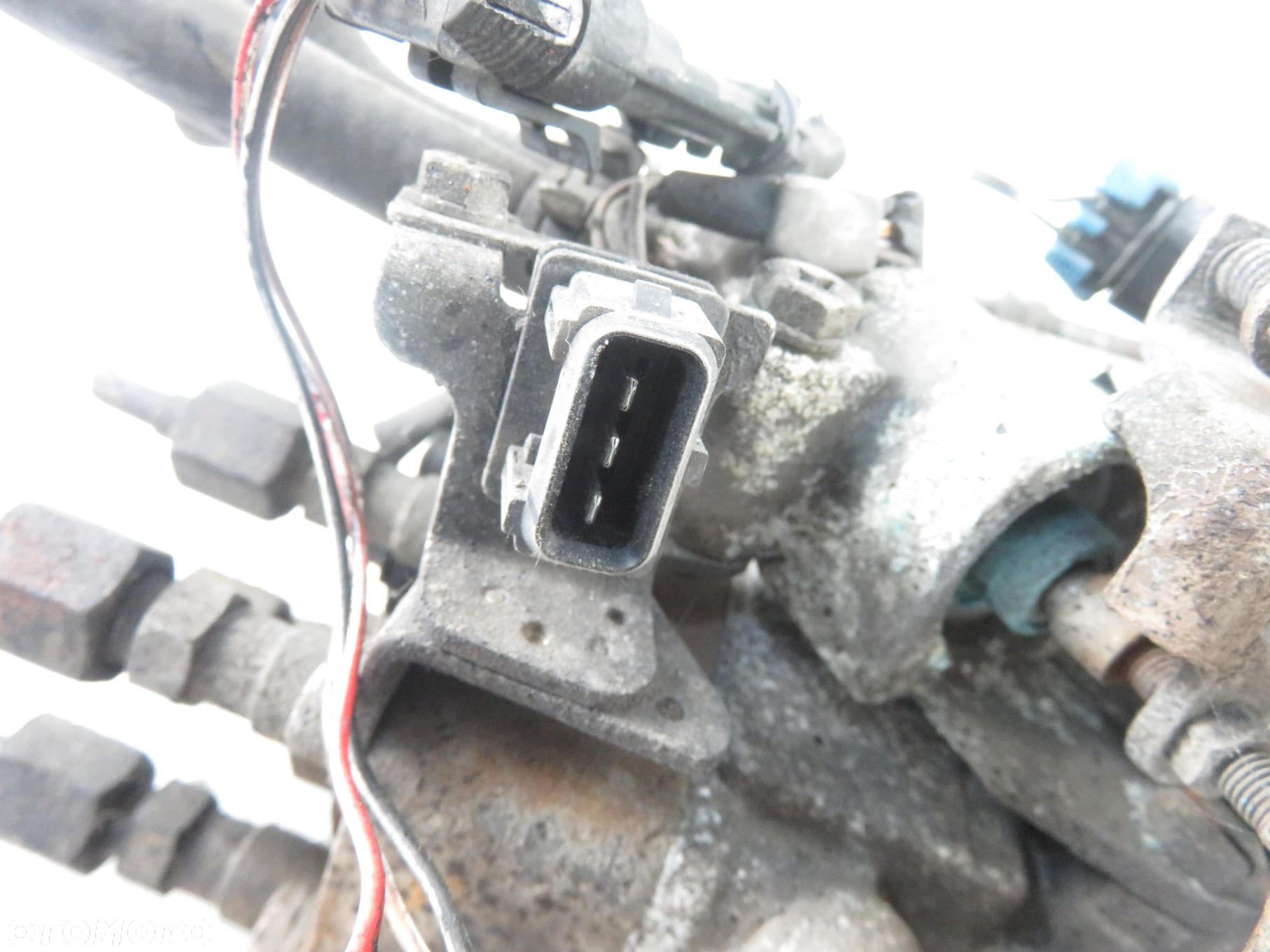 POMPA WTRYSKOWA OPEL CORSA B 1.7 D - 17 D (4EE1) 9460620023 - 6