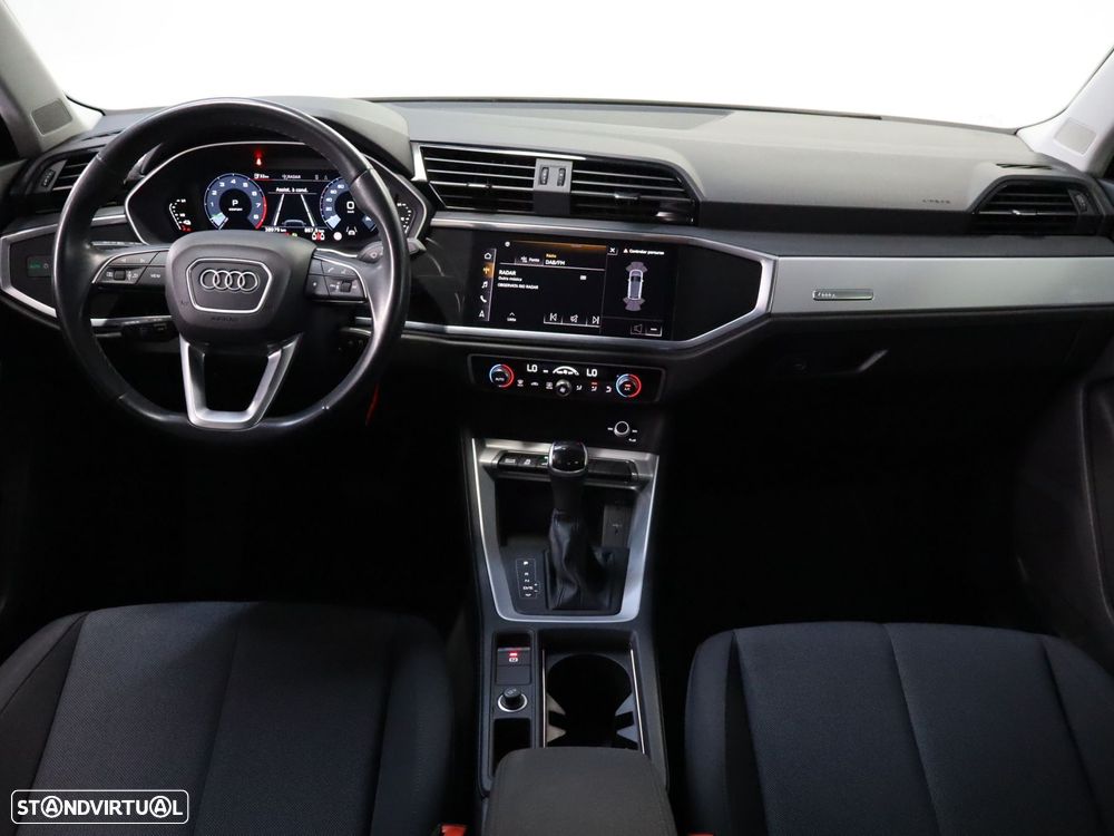 Audi Q3 45 TFSIe S tronic - 11