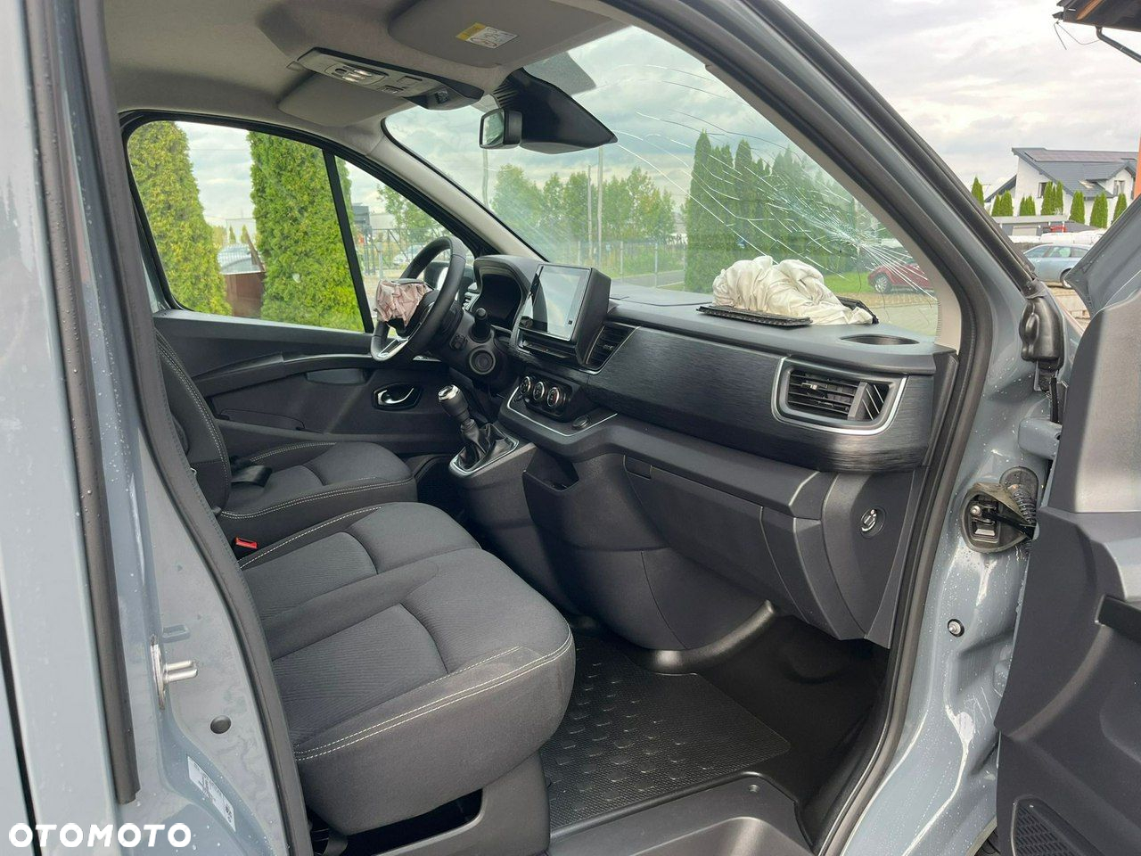 Renault Trafic - 14