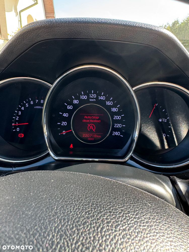 Kia Ceed 1.4 CVVT Dream Team Edition - 15