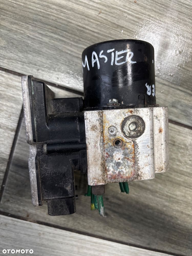 Pompa abs Renault master II  8200196053