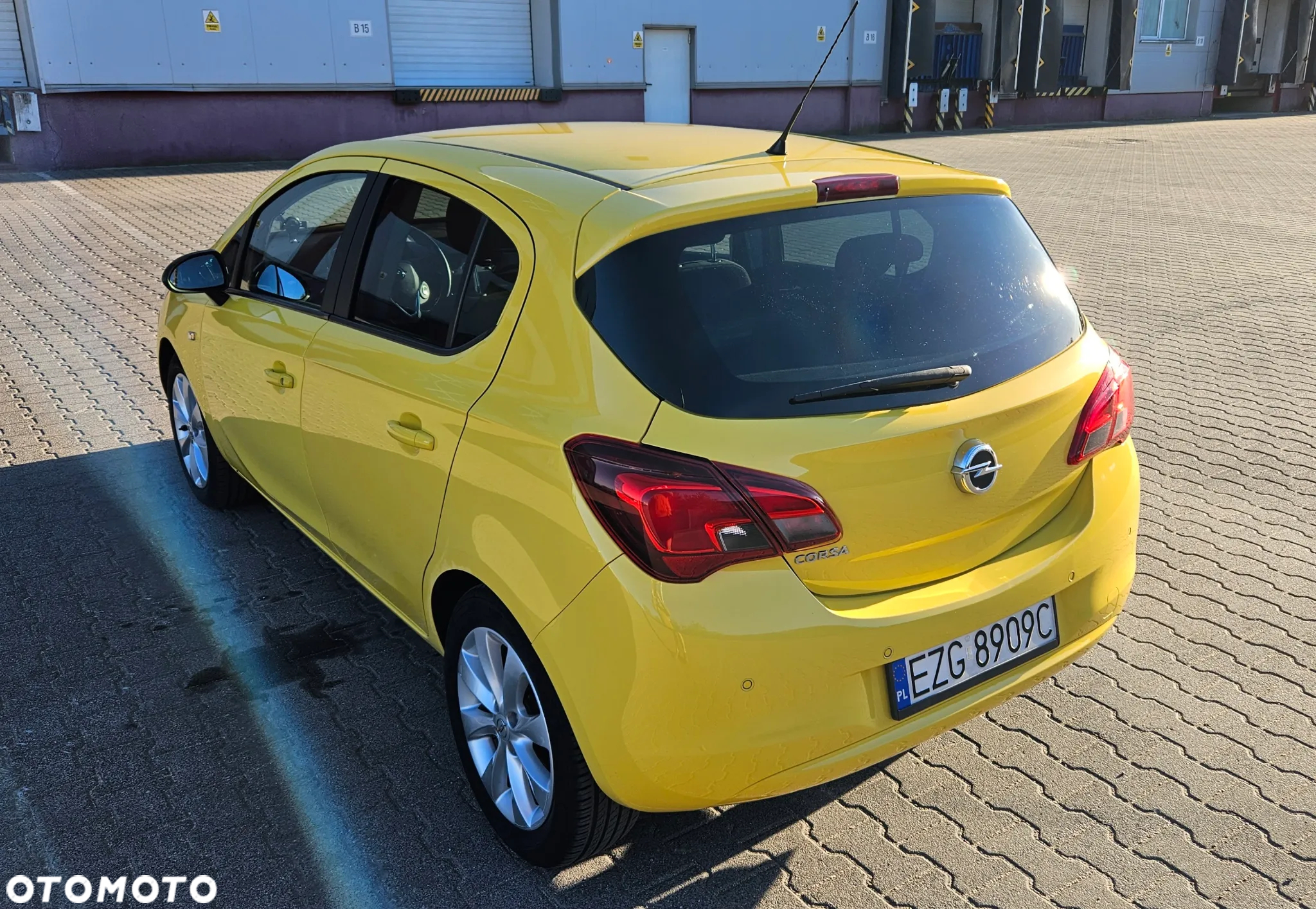Opel Corsa 1.4 Active - 10