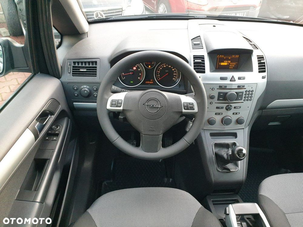 Opel Zafira 1.8 Active - 17