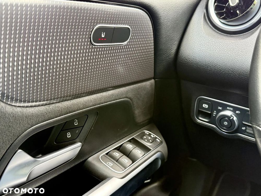 Mercedes-Benz GLB 220 d 8G-DCT Style - 12