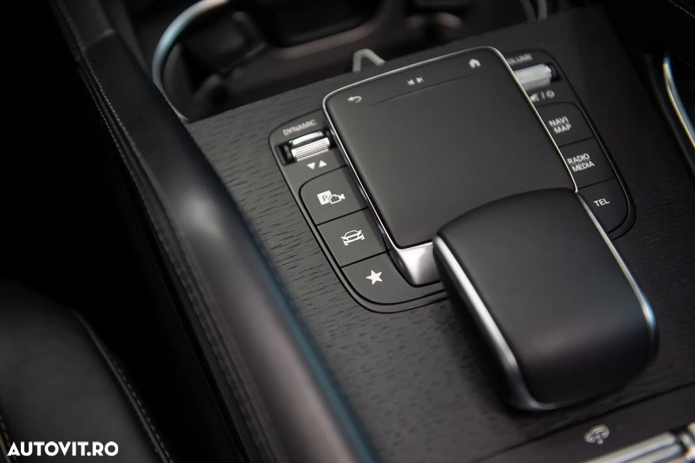 Mercedes-Benz GLS - 24