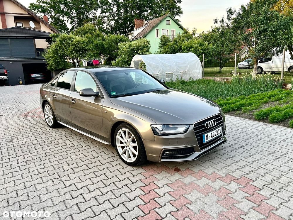 Audi A4 Limousine - 10
