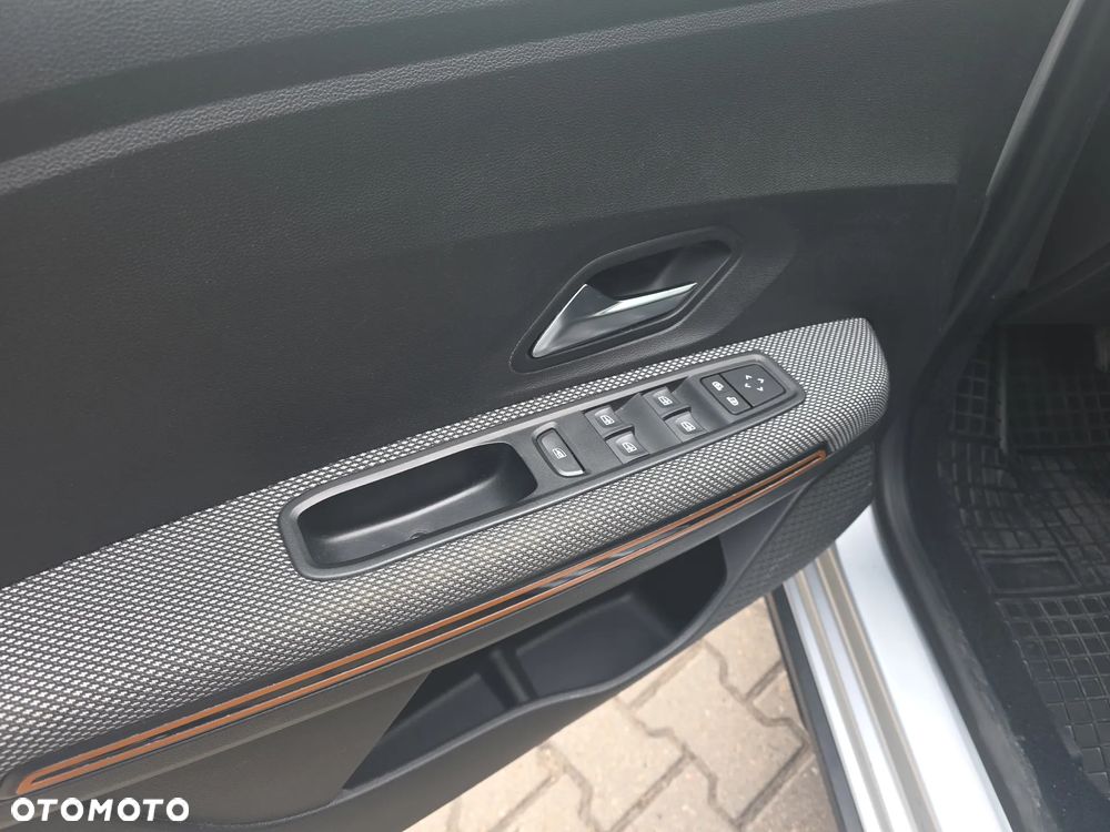 Dacia Sandero 1.0 TCe Comfort - 10