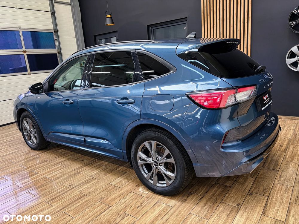 Ford Kuga 2.5P PHEV FWD ST-Line - 11