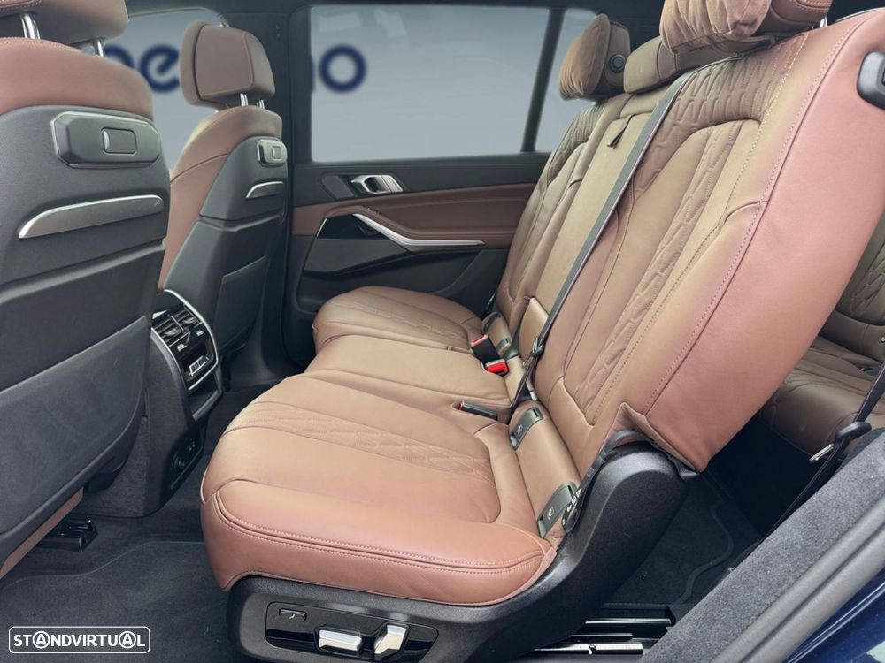 BMW X7 40 d xDrive Pack M Desportivo Pro - 14