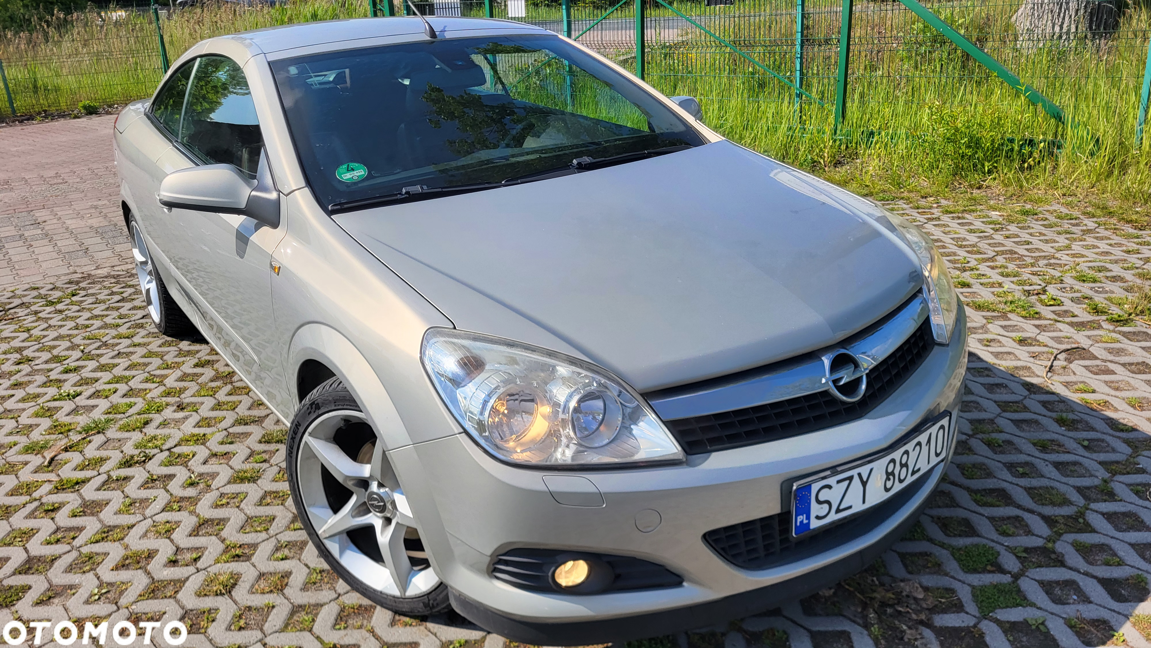 Opel Astra Twin Top 1.8 Cosmo - 20