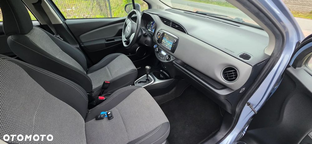 Toyota Yaris 1.5 VVT-i Comfort - 11