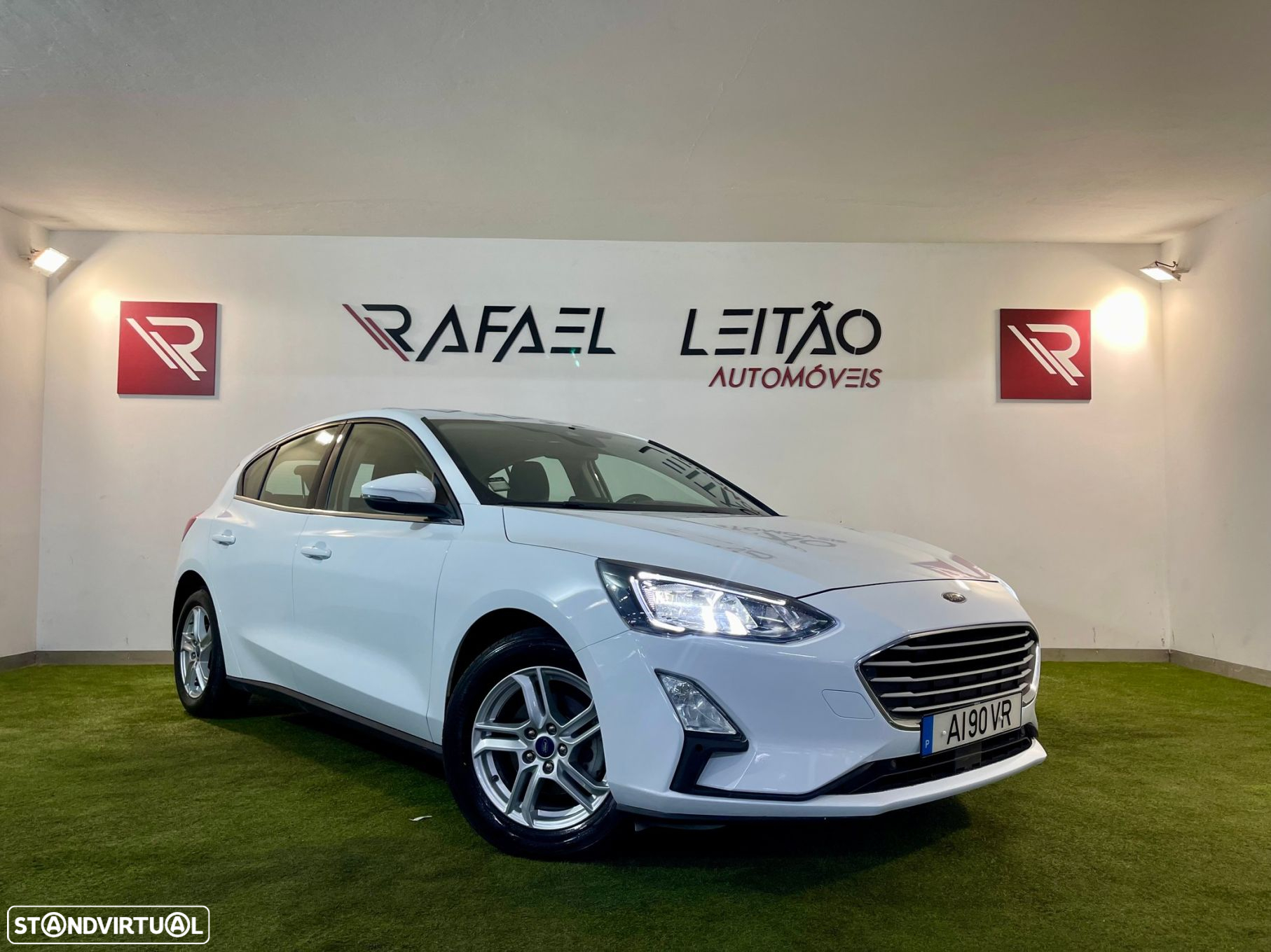 Ford Focus 1.5 TDCi EcoBlue Connected - 4