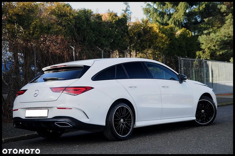 Mercedes-Benz CLA 180 AMG Line - 19