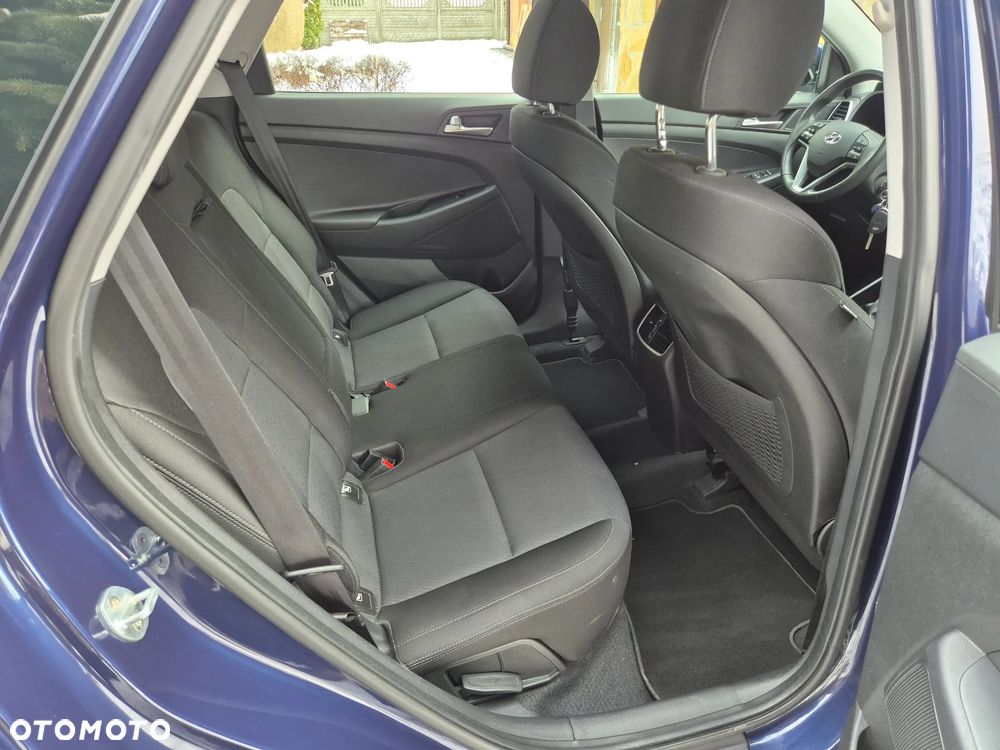 Hyundai Tucson blue 1.6 CRDi 2WD Trend - 24