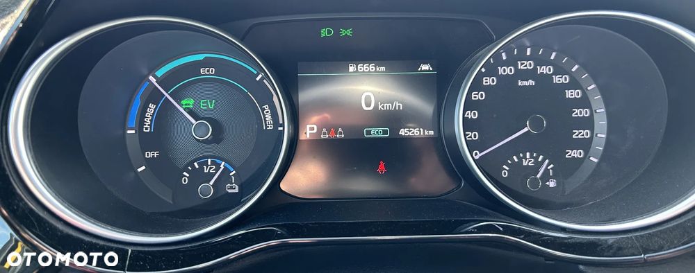 Kia XCeed ver-1-6-gdi-phev-l-dct - 29