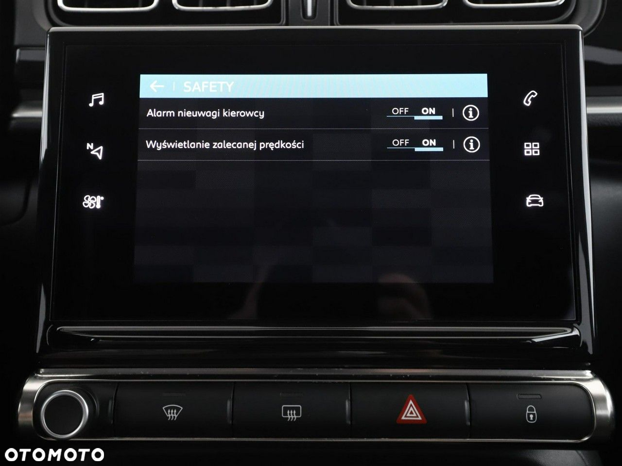 Citroën C3 1.2 PureTech Shine - 25