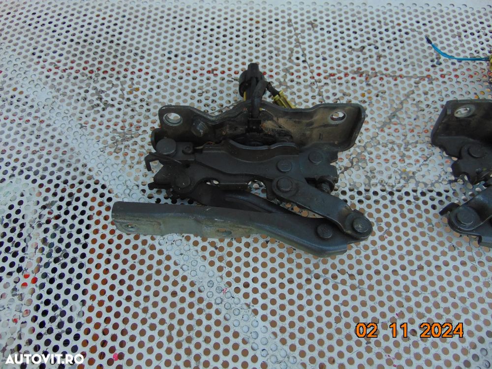 Balamale capota Hyundai Tucson 2014-2020 balamale cu capse pirotehnice - 4