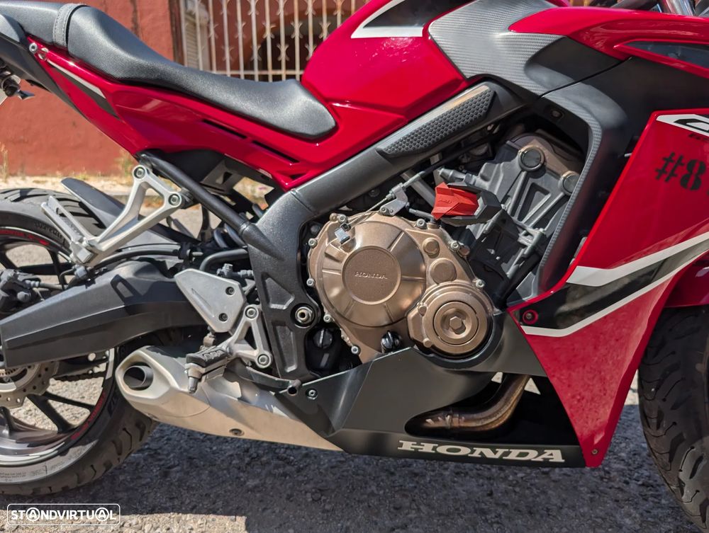 Honda CBR CBR650F - 18