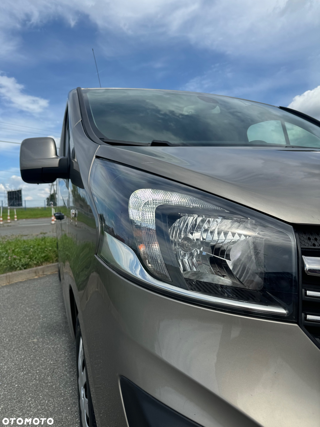 Opel Vivaro - 30