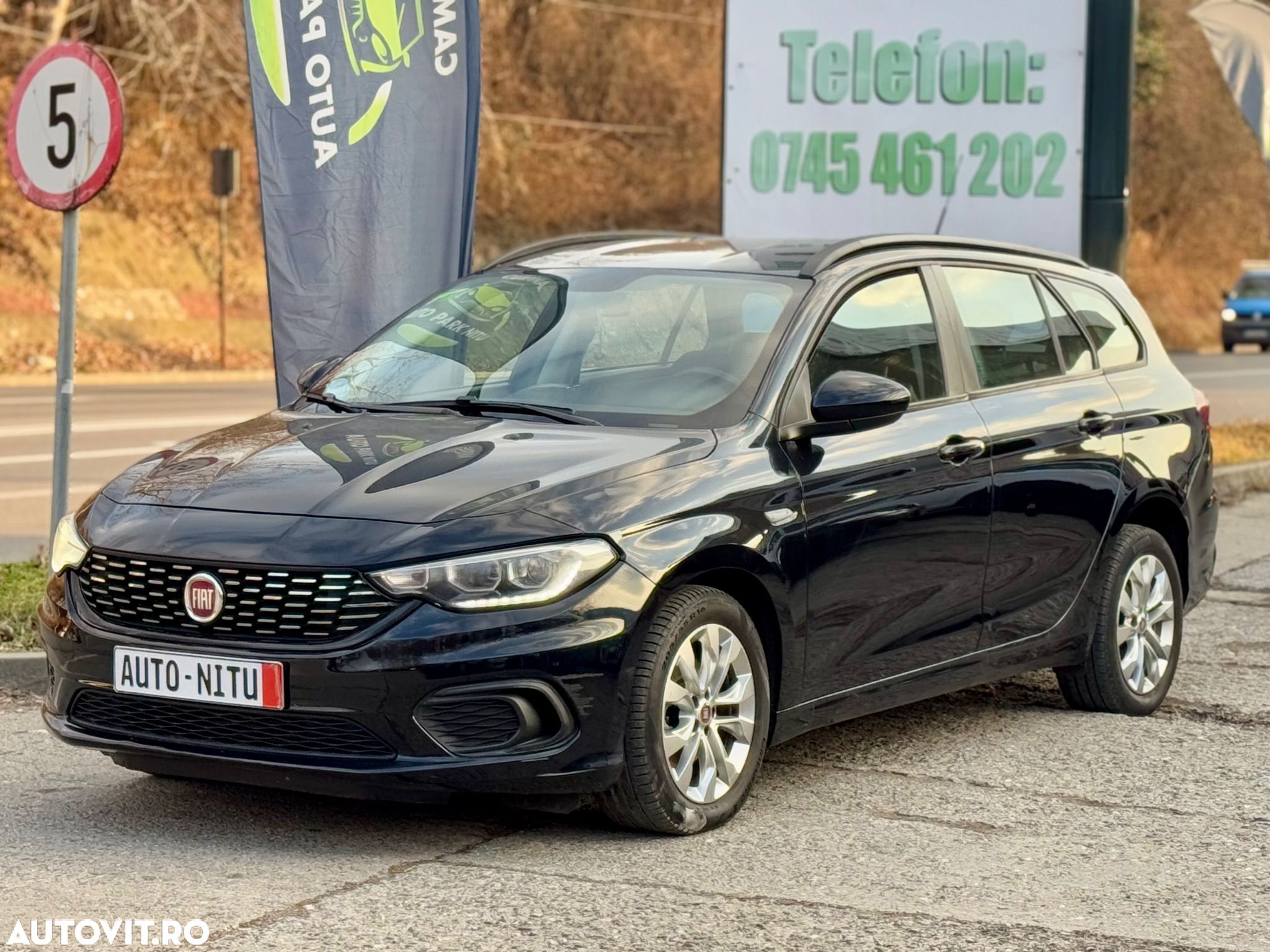 Fiat Tipo 1.4 T-Jet Business Line - 1