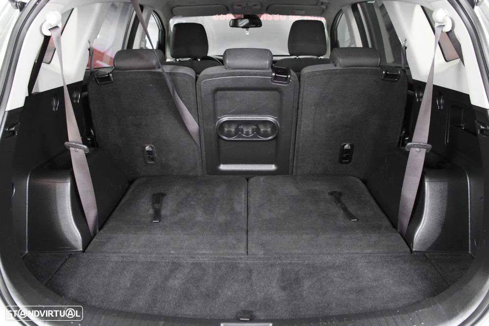 Kia Carens 1.7 CRDi ISG TX - 31