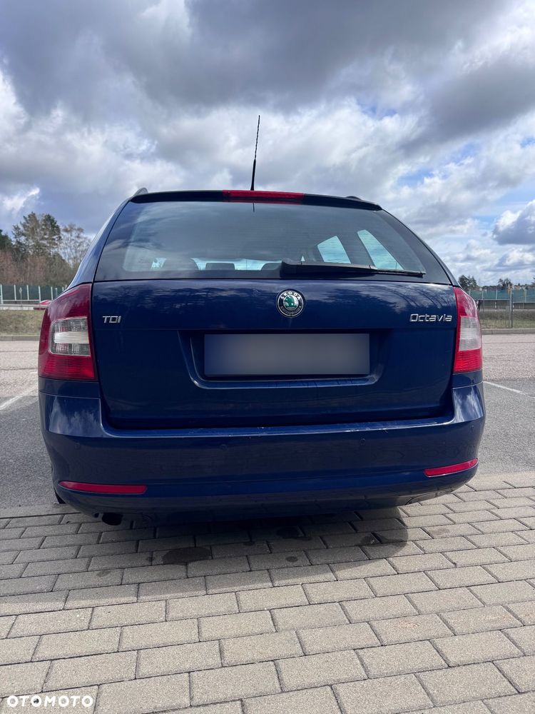 Skoda Octavia 1.6 TDI Active - 6