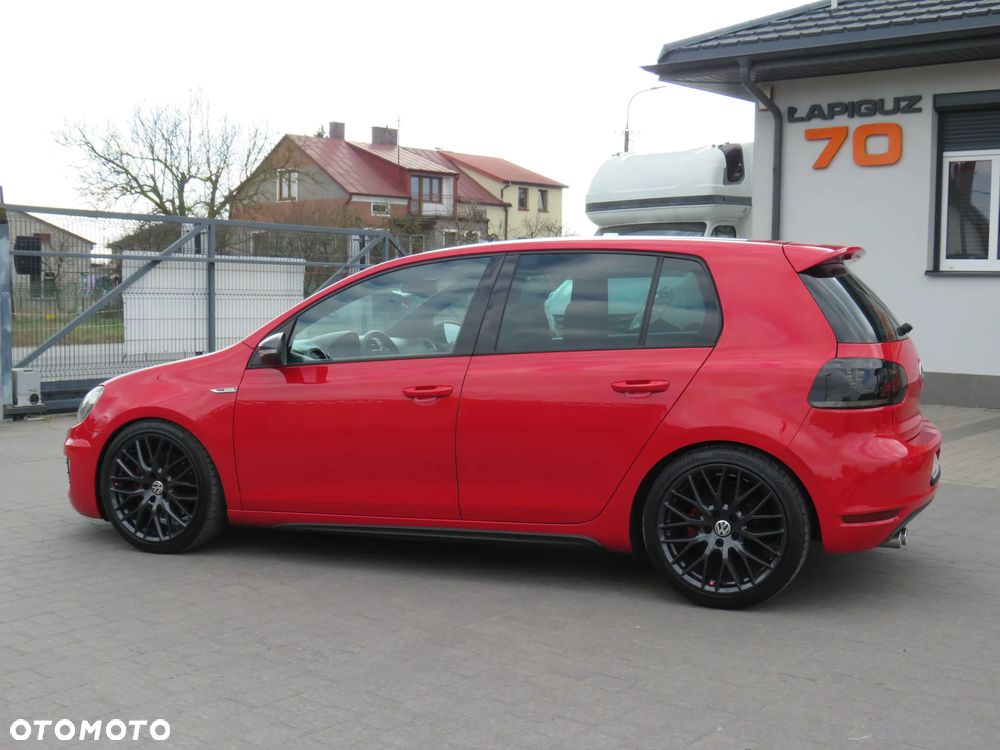 Volkswagen Golf - 18