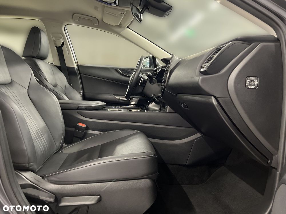 Lexus NX 350h Business AWD - 11