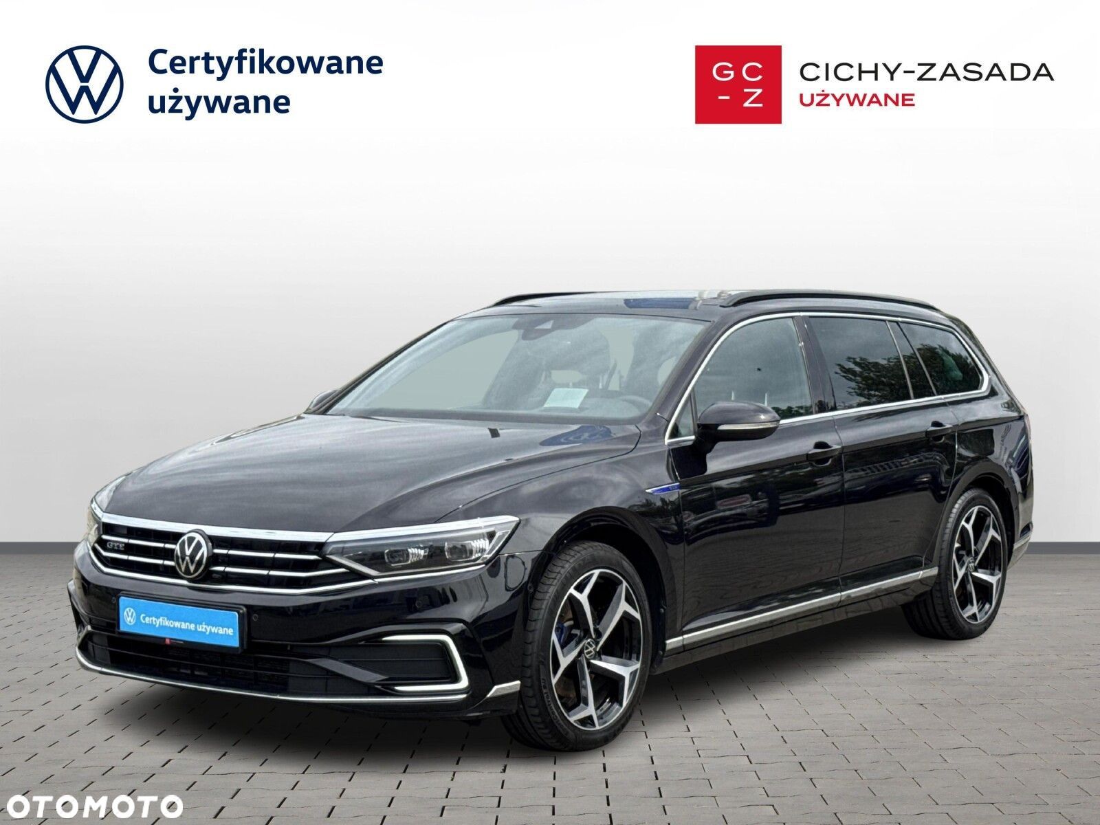 Volkswagen Passat - 1