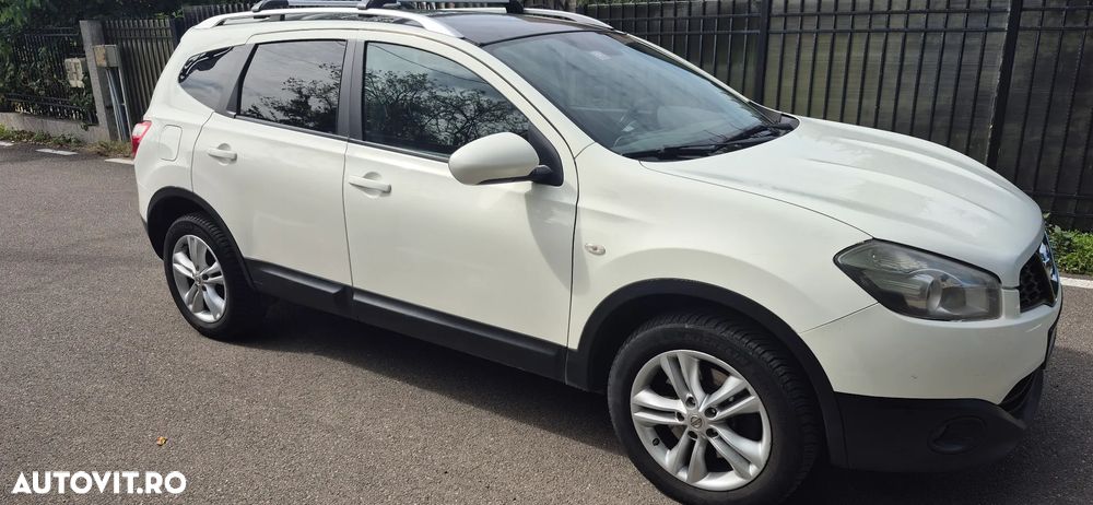 Nissan Qashqai+2 - 10
