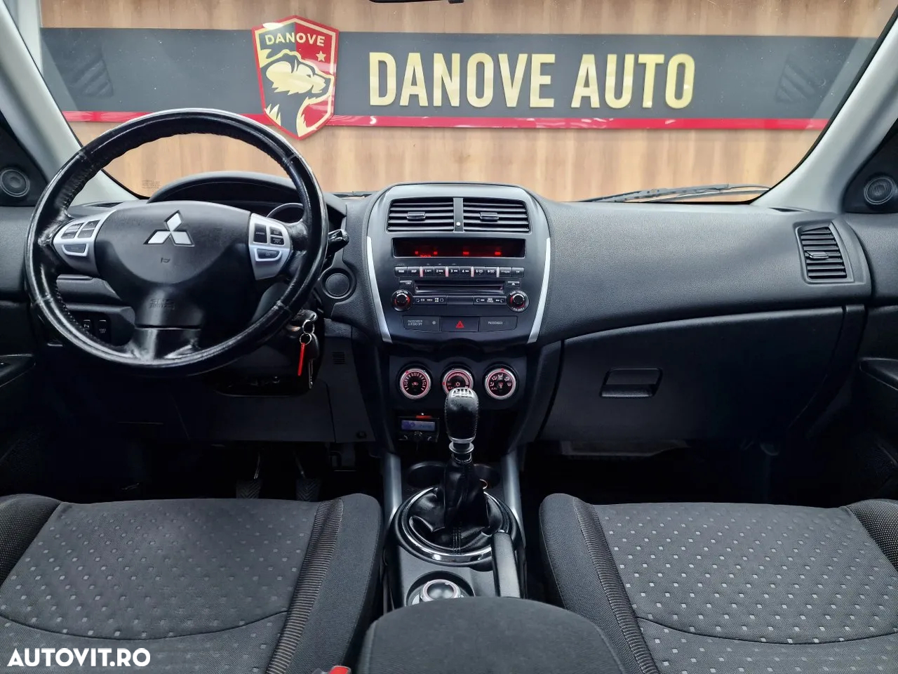 Mitsubishi ASX - 17