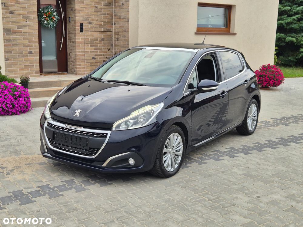 Peugeot 208 BlueHDi 100 Allure - 13
