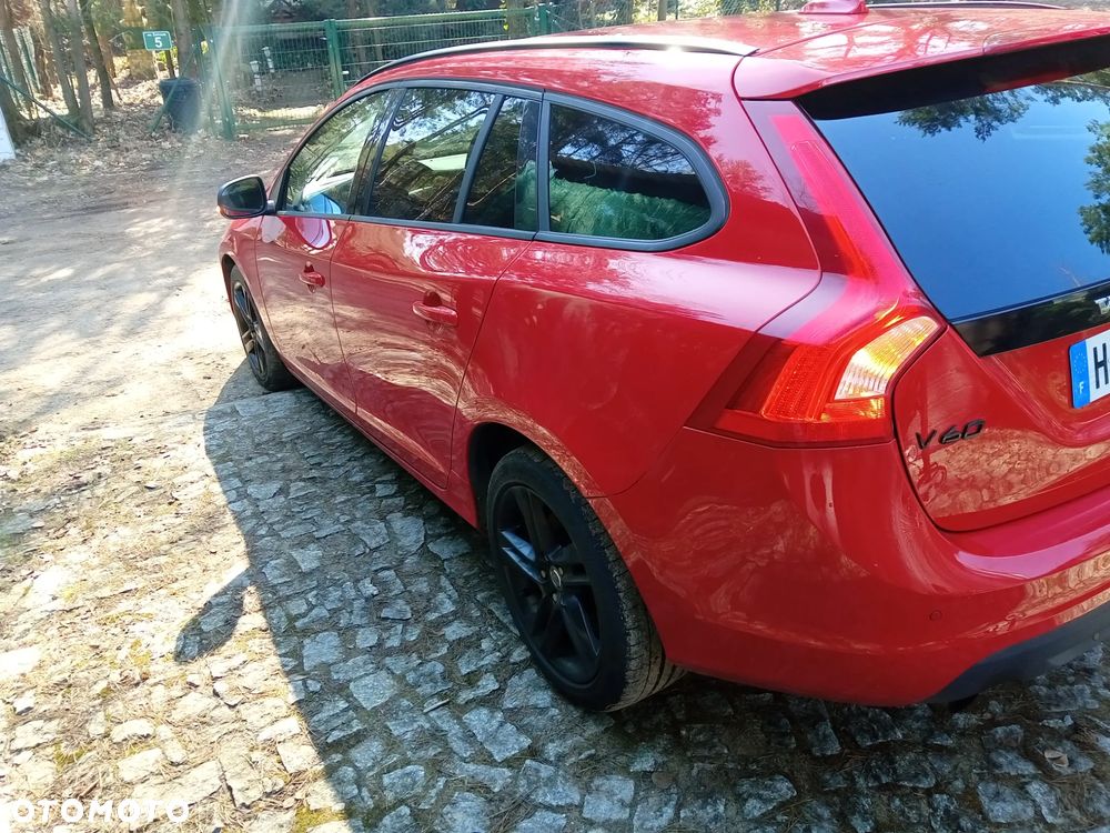 Volvo V60 D3 Momentum - 2
