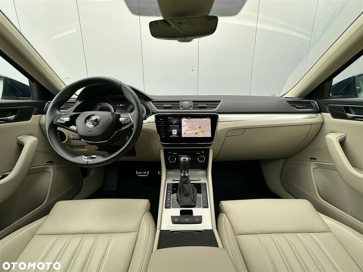 Skoda Superb 2.0 TDI SCR L&K DSG - 5